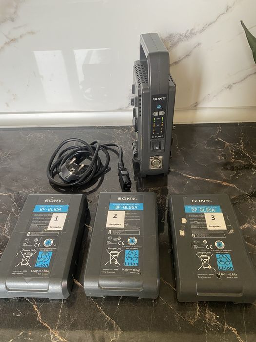 V Mount sony батарейки с зарядкой