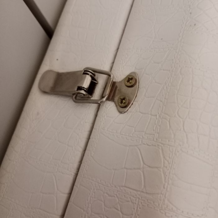 Кушетка массажная