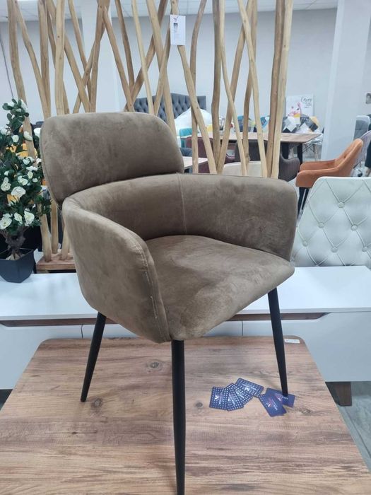 Трапезен стол Сияна бежаво-кафяво кадифе