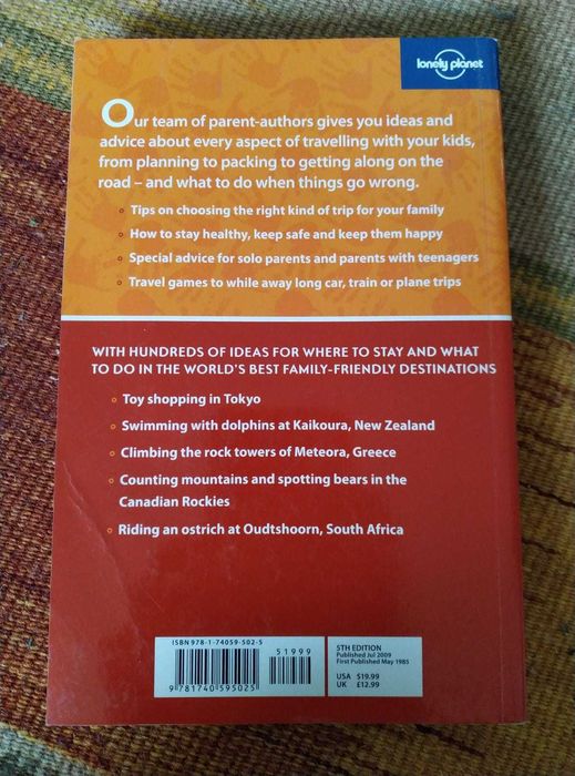 Travel with Children - Lonely Planet - Книга на английски като нова