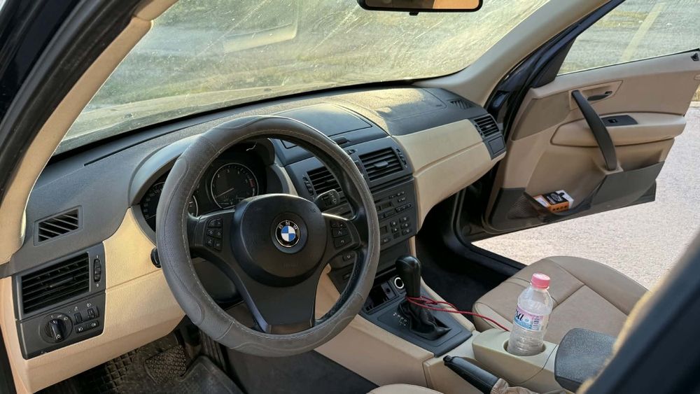 Продавам моето BMW x3 2004 година