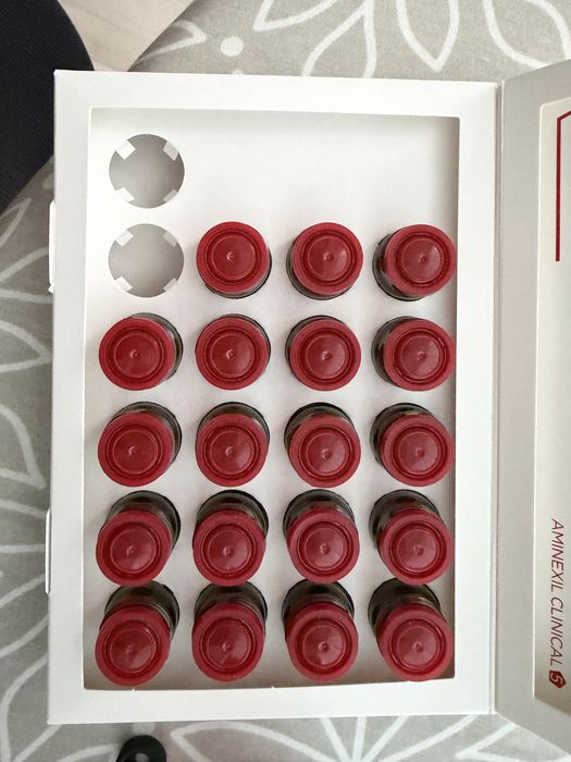 Vichy Dercos Aminexil Clinical 5 Ампули и Clinical REGEN Booster Серум