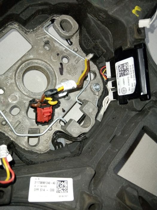 Оригинален волан за VW голф 8