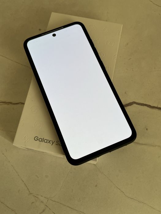 Samsung Galaxy S21 FE 5G 6/128ГБ