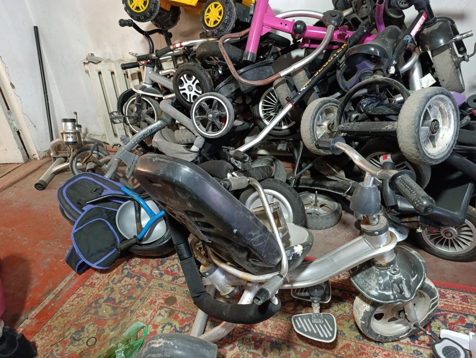 Детский велосипед запчастга Хаммасини шу туриши сотилади арзонга.