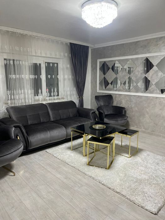 Apartament doua camere Titu parter