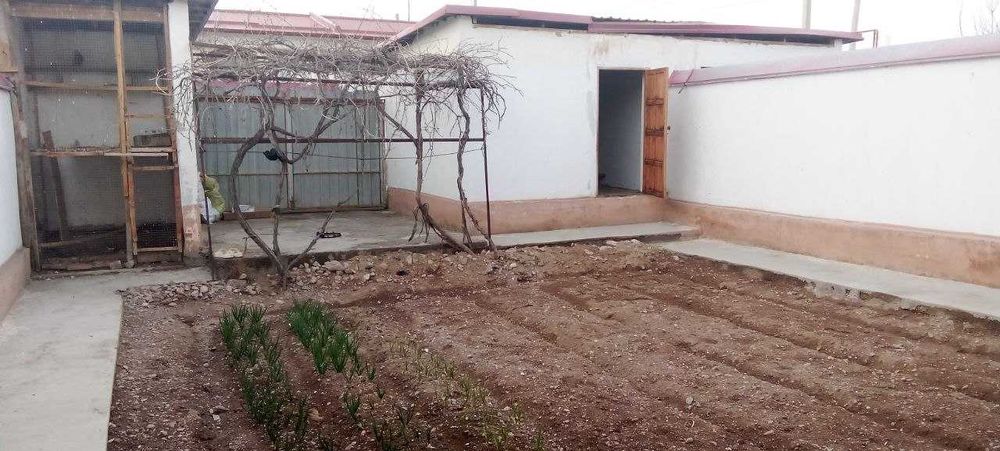 Chust 2 сотуклик Катеж ижарага берилади хама шаройтга эга