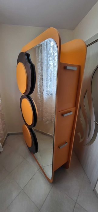 Портманто,модерно,оранжево