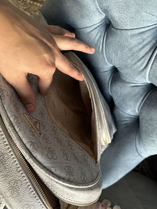 Рюкзак Guess оригинал