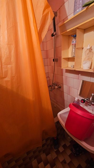 Тристаен апартамент Търговище собственик