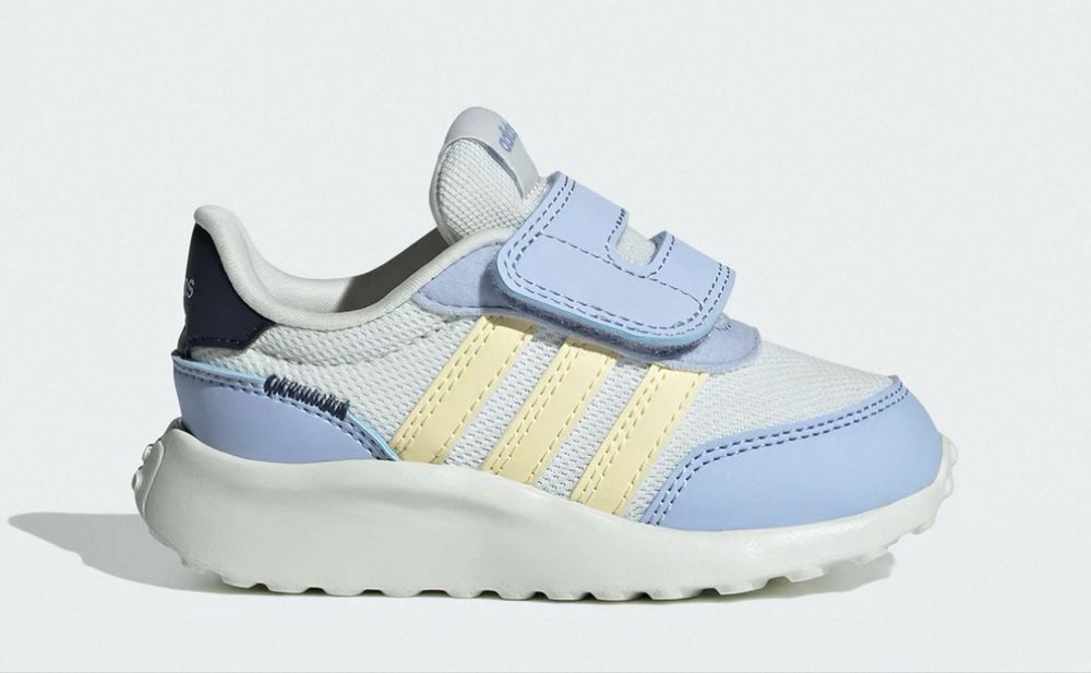 Детские кроссовки Adidas