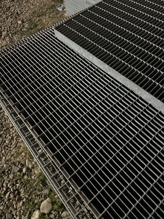 trepte zincate si rigola