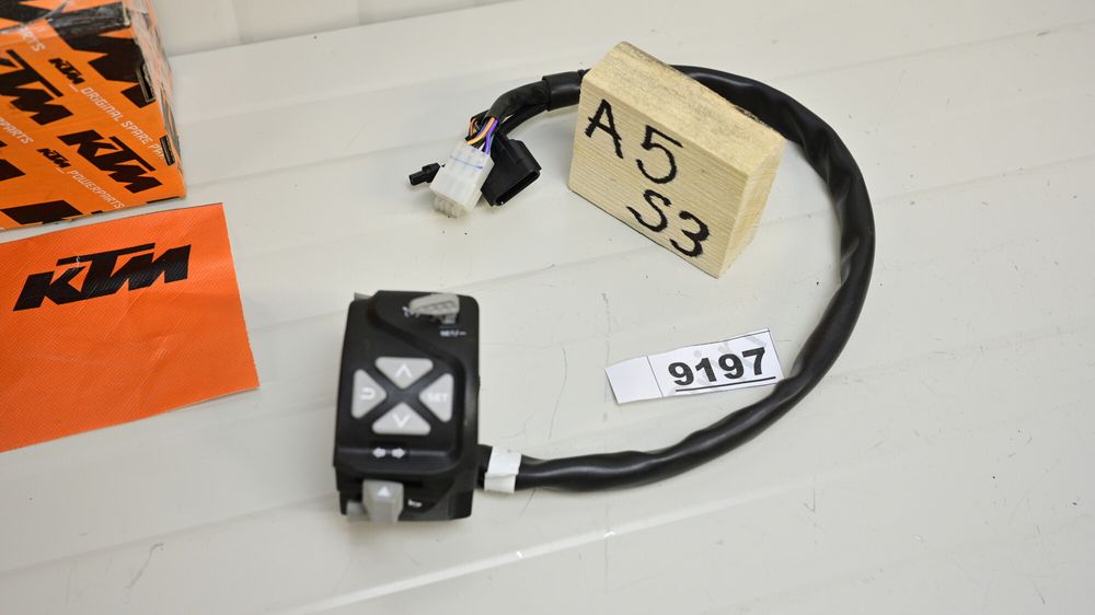 KTM 790 Adventure 2023 Bloc de comenzi control stanga