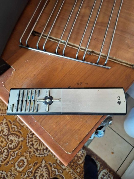 Телевизор LG FLATRON 32 инча