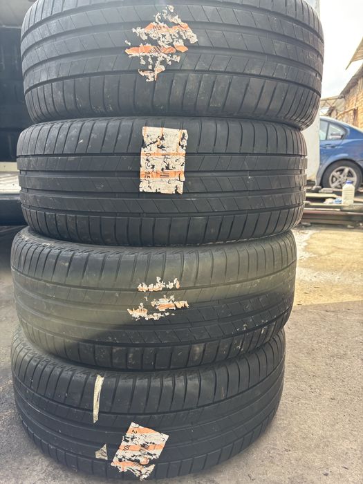 225/55/18 Bridgestone 4бр