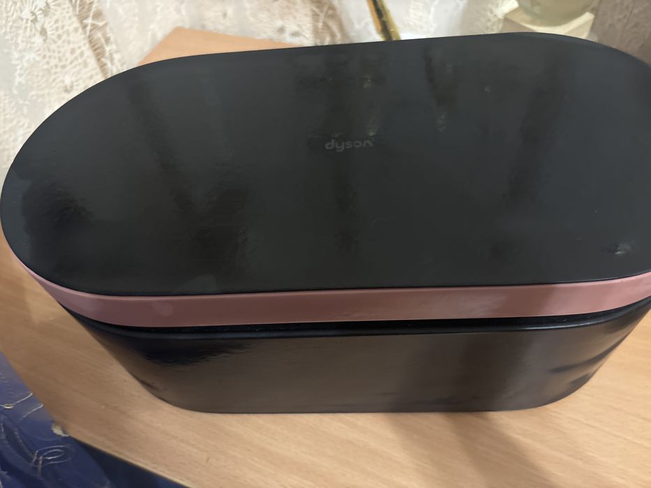 Dyson Airwrap i.d. Straight+Wavy — мультистайлер Dyson