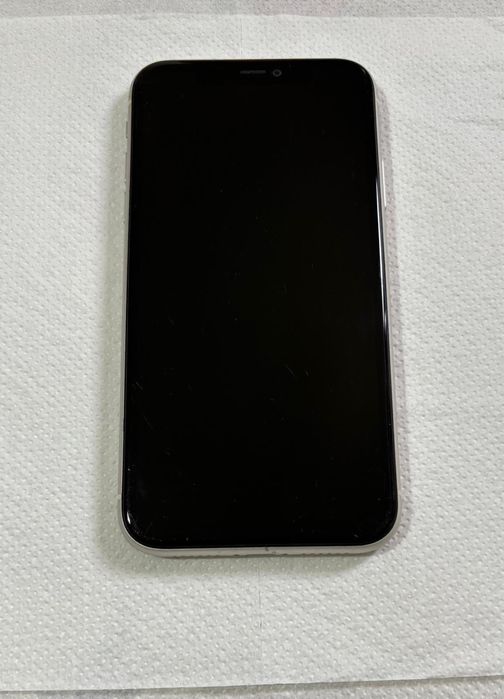 Iphone 11 ……………..:::