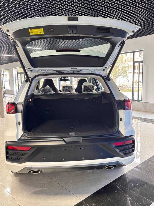 Tracker 2 o’rniga JAC JS6 rasrochkaga