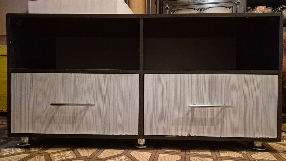 Продам ТВ-тумбу за 10000 тенге