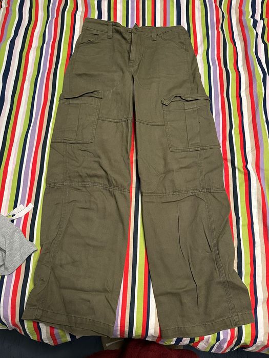 Pantaloni cargo