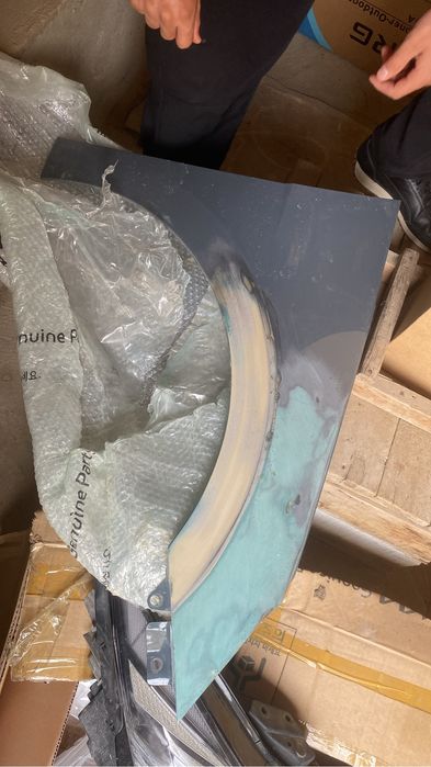 Проадется вещи от елантры