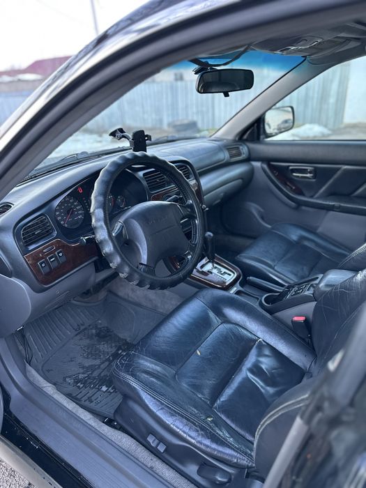 Продам машина субару