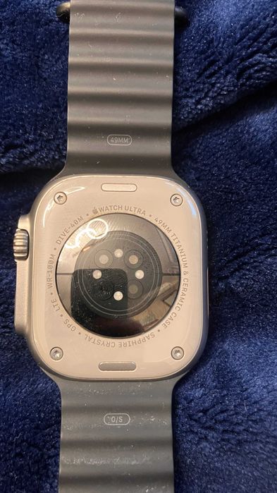 Apple Watch Ultra 2 49mm Titanium Ocean Band GPS + Cellular
