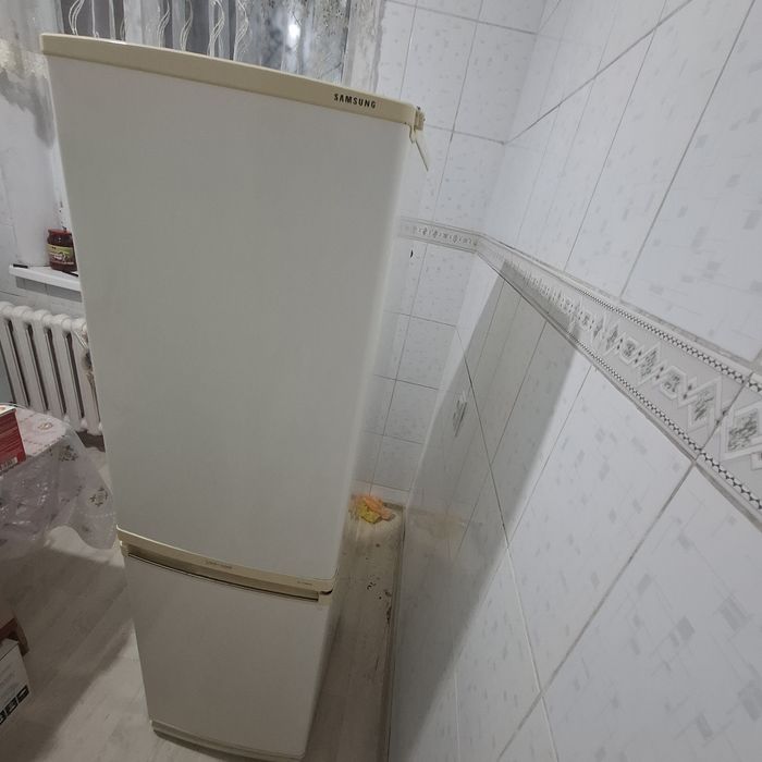 Холодильник САМСУНГ