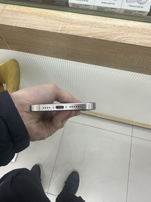 Iphone 15 pro max 88% 256