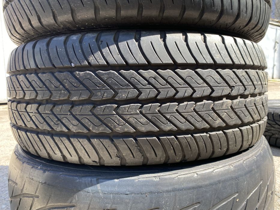 Шины 225/55/17 комплект бу данлоп