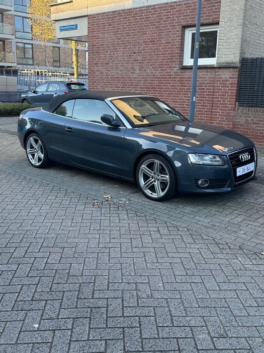 Vând Audi a5 cabrio 3000 diesel automat
