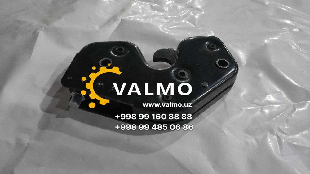 Замок кабины HOWO MAX