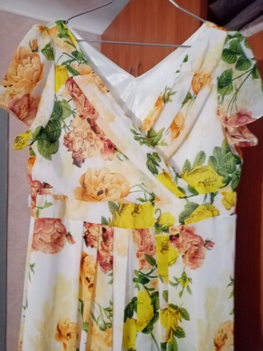 Платье шифоновое. На подкладе