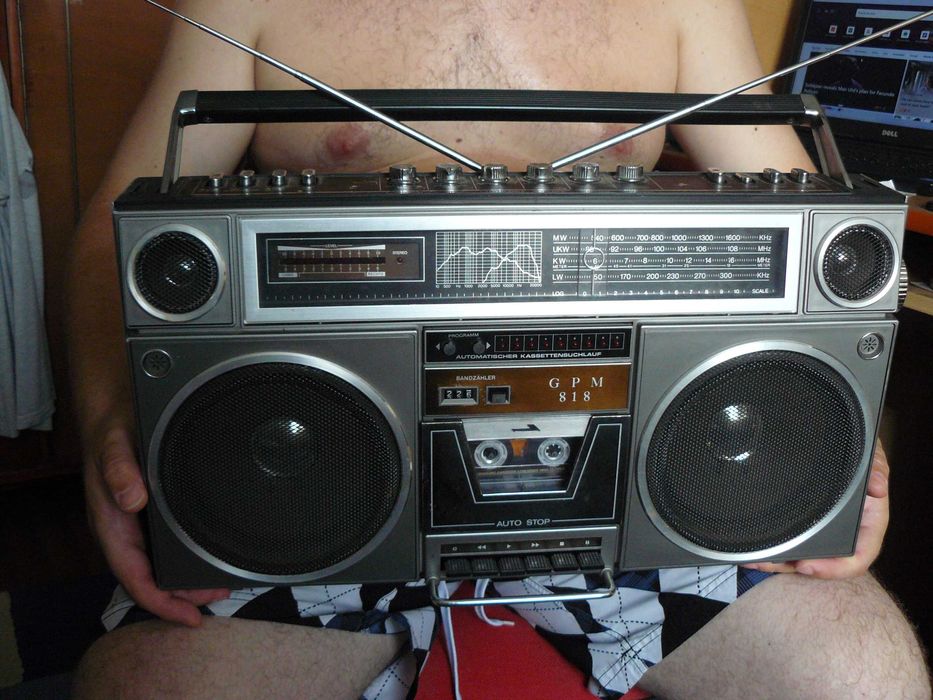 Radiocasetofon GPM 818/Vintage(sharp,jvc,akai) Ploiesti • OLX.ro