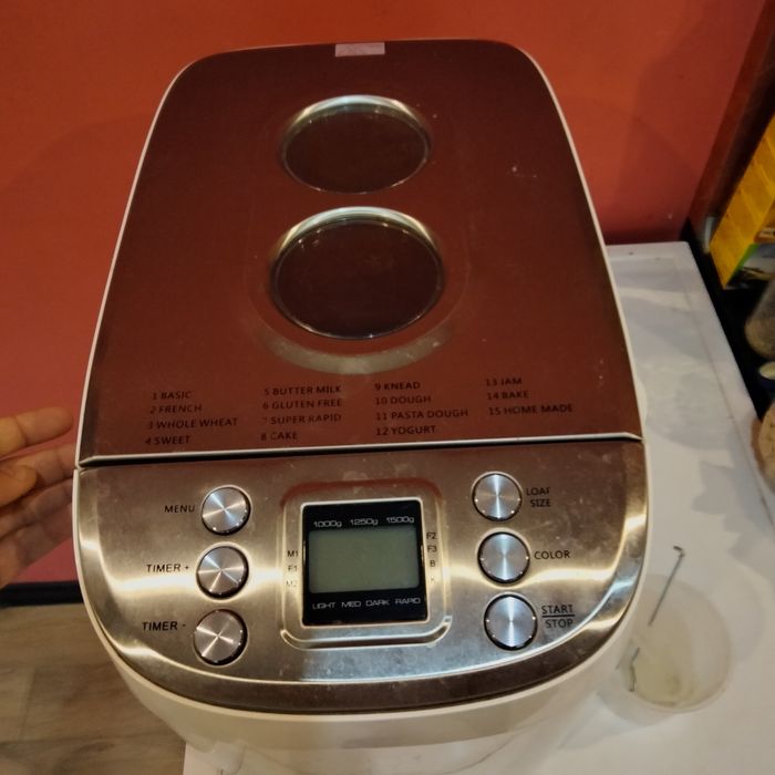 Хлебопекарна Rohnson R 2098 с две бъркалки