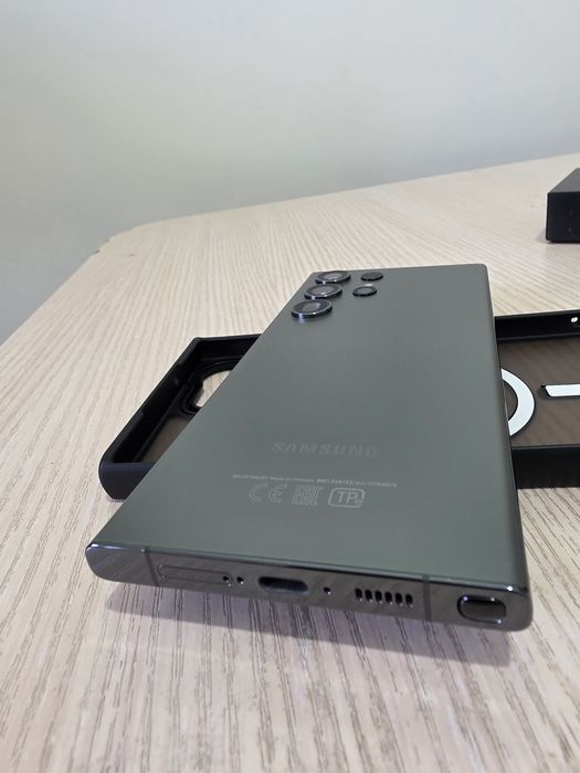 Samsung s23 Ultra EAC 12/512g