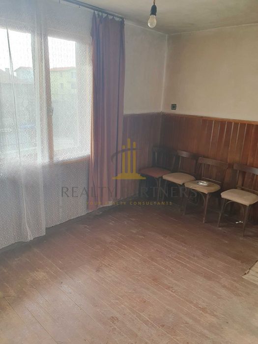Продава се Къща в с. Люлин, Област Перник - 70 кв.м за 1572 €/кв.м - Снимка #13