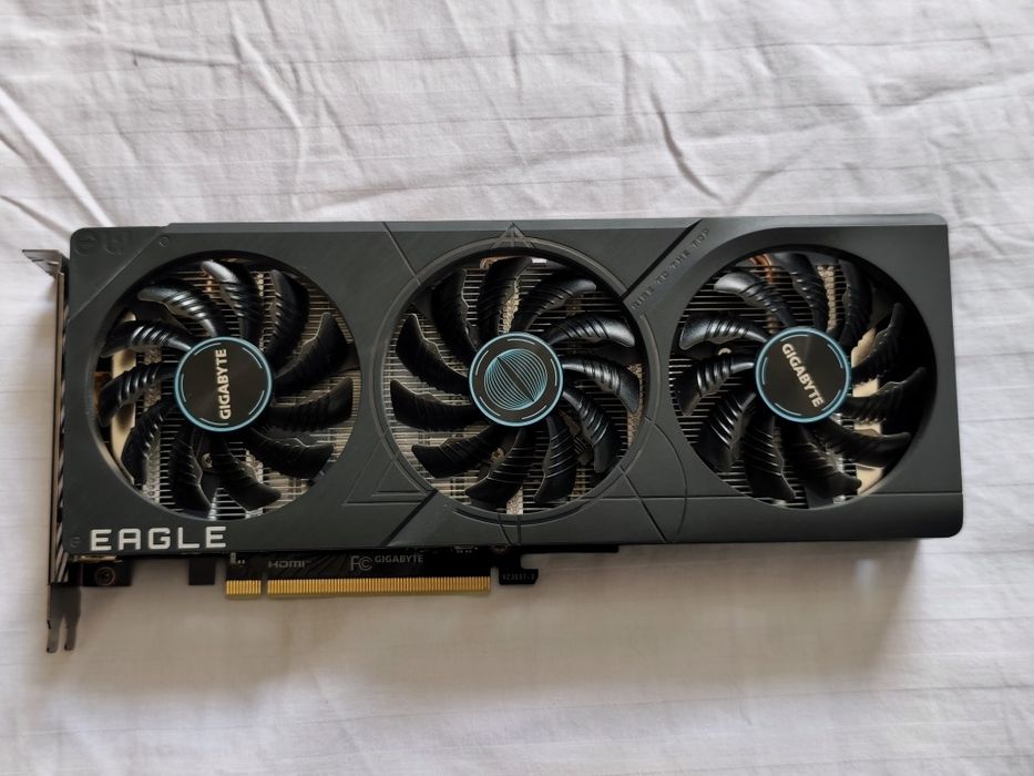 Placă video Gigabyte GeForce RTX 4060 EAGLE OC 8GB
