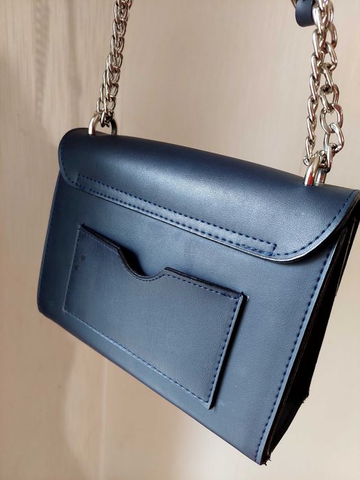 Продавам дамски чанти