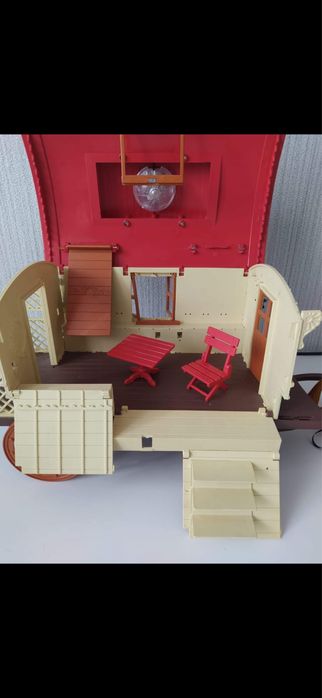 Продам Дом для кукол