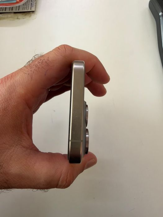 iPone 15 pro 256 g