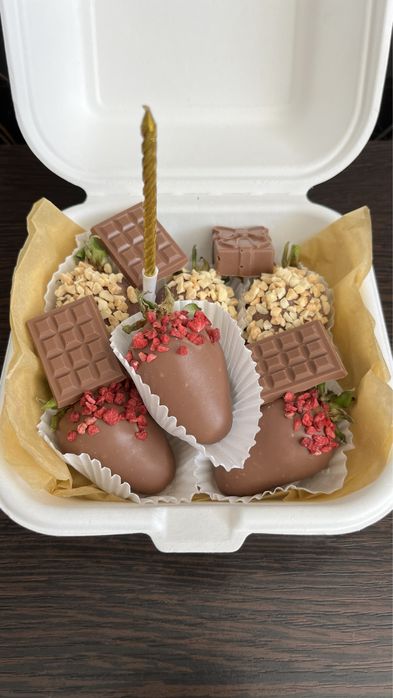 Бенто набор, Клубника в шоколаде