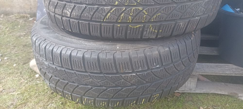 Anvelope 215/65/16 blizzak