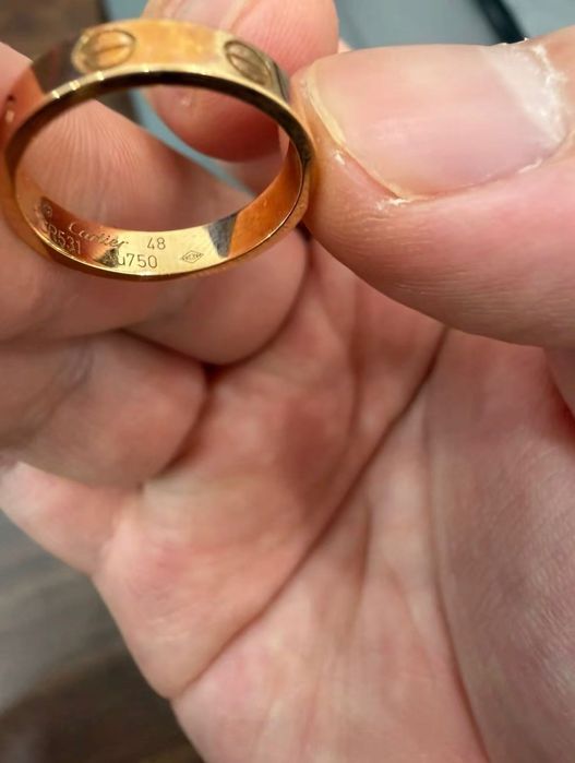 Кольцо Cartier Love золото 18к