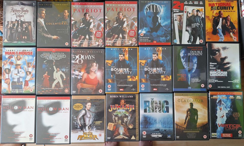 Английски издания с български субтитри цена 5лв на филм