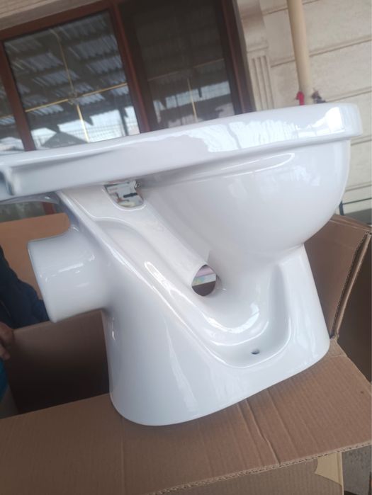 Унитаз детский ( средн размер)