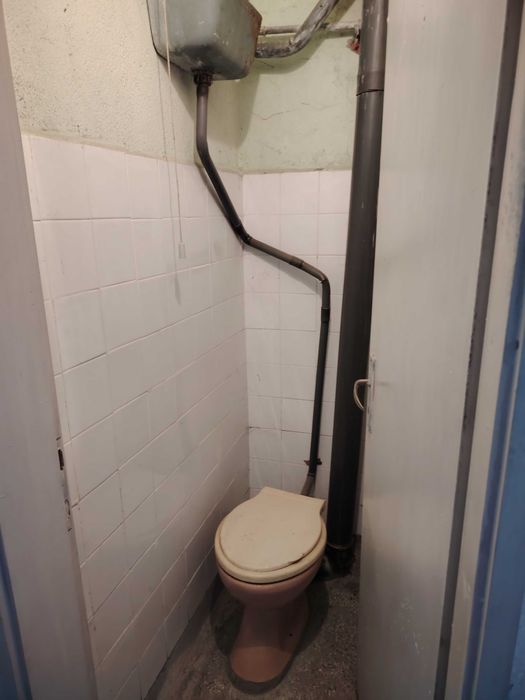 Продава се Къща в София, Люлин 6 - 320 кв.м за 304 €/кв.м - Снимка #23