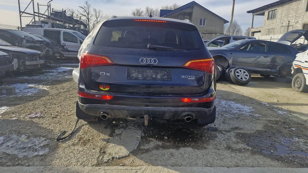 Dezmembrări Audi Q5 3.0 TDI CCWA (2008 - 2012)