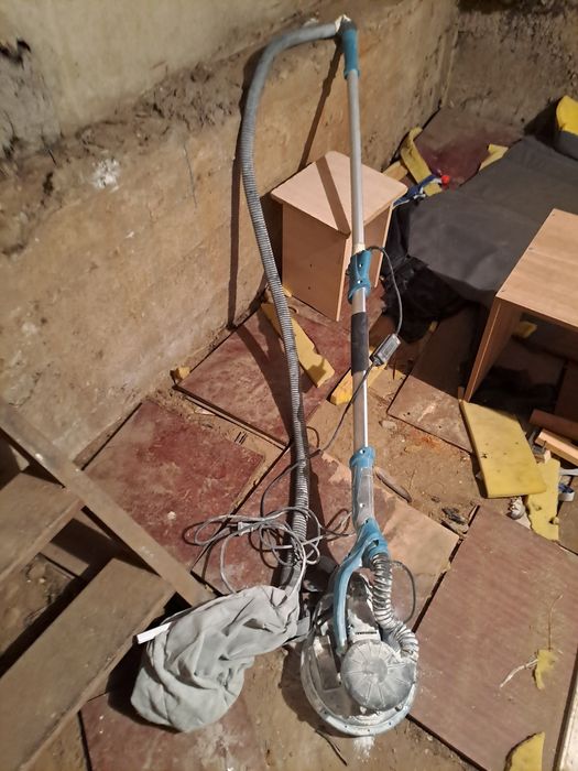 Шлифовальная машина