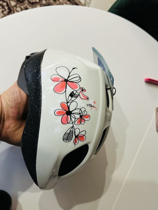 Детска каска за велосипед + тромби